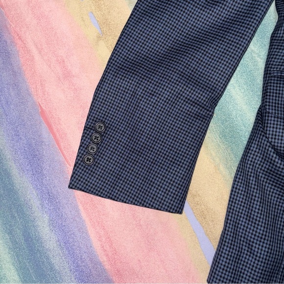 Peter Millar Solid Navy 100% Wool Two Button Sports Coat Blazer Jacket size 42 T - Picture 4 of 8